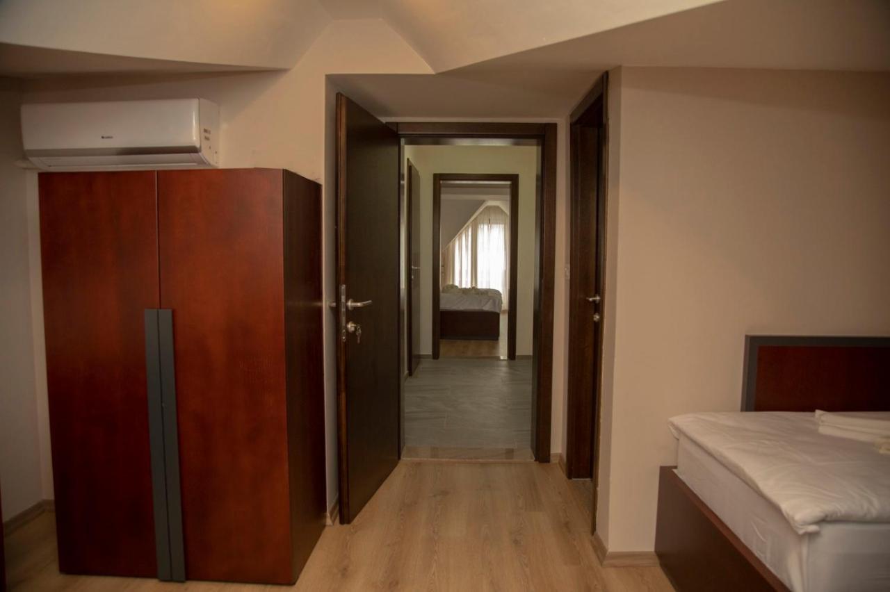 Hotel Oferta Prizren Exterior foto