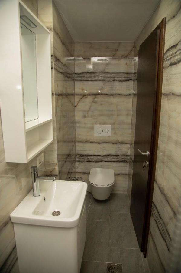 Hotel Oferta Prizren Exterior foto