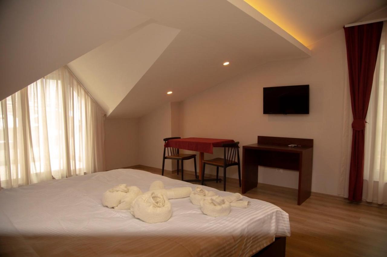 Hotel Oferta Prizren Exterior foto